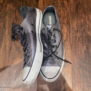 Low rise Converse